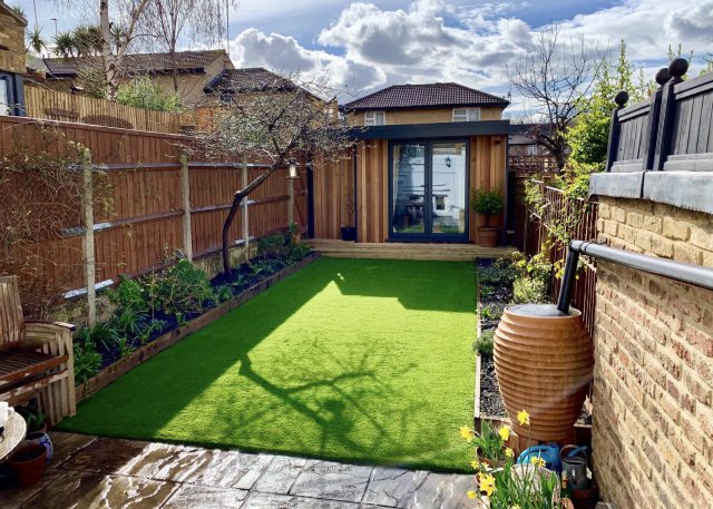 Artificial grass for gardens example - Easigrass Cambridge & East Anglia