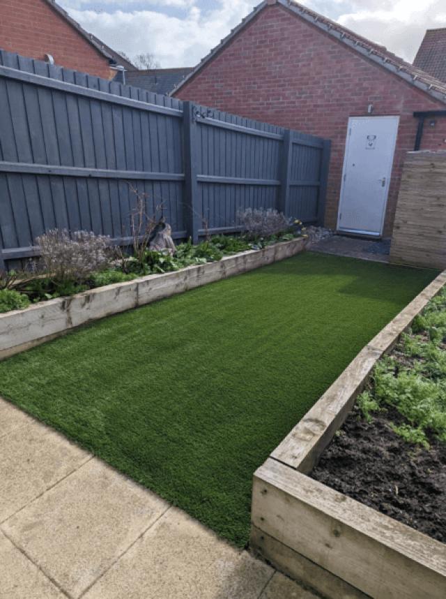 Artificial grass installed on a Terrace roof - Easigrass Cambridge & East Anglia
