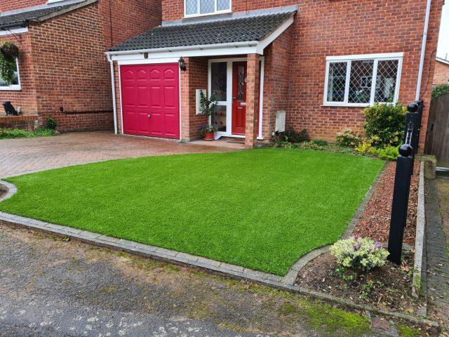 Front Garden Enhanced with Artificial Grass